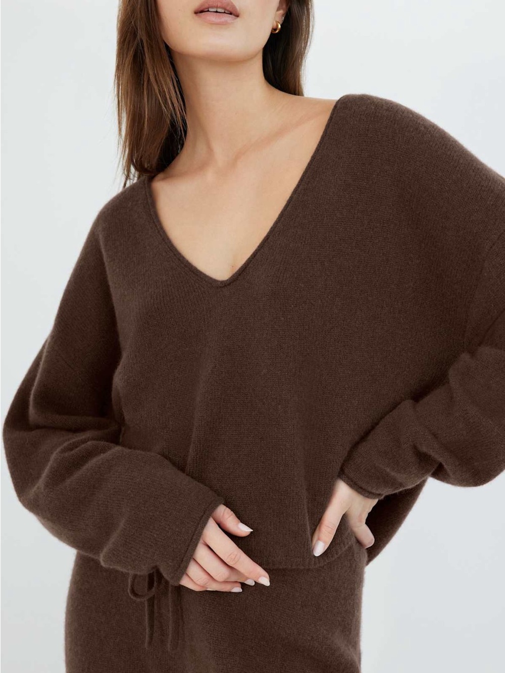 The Group by Babaton LUXE CASHMERE V-NECK SWEATER